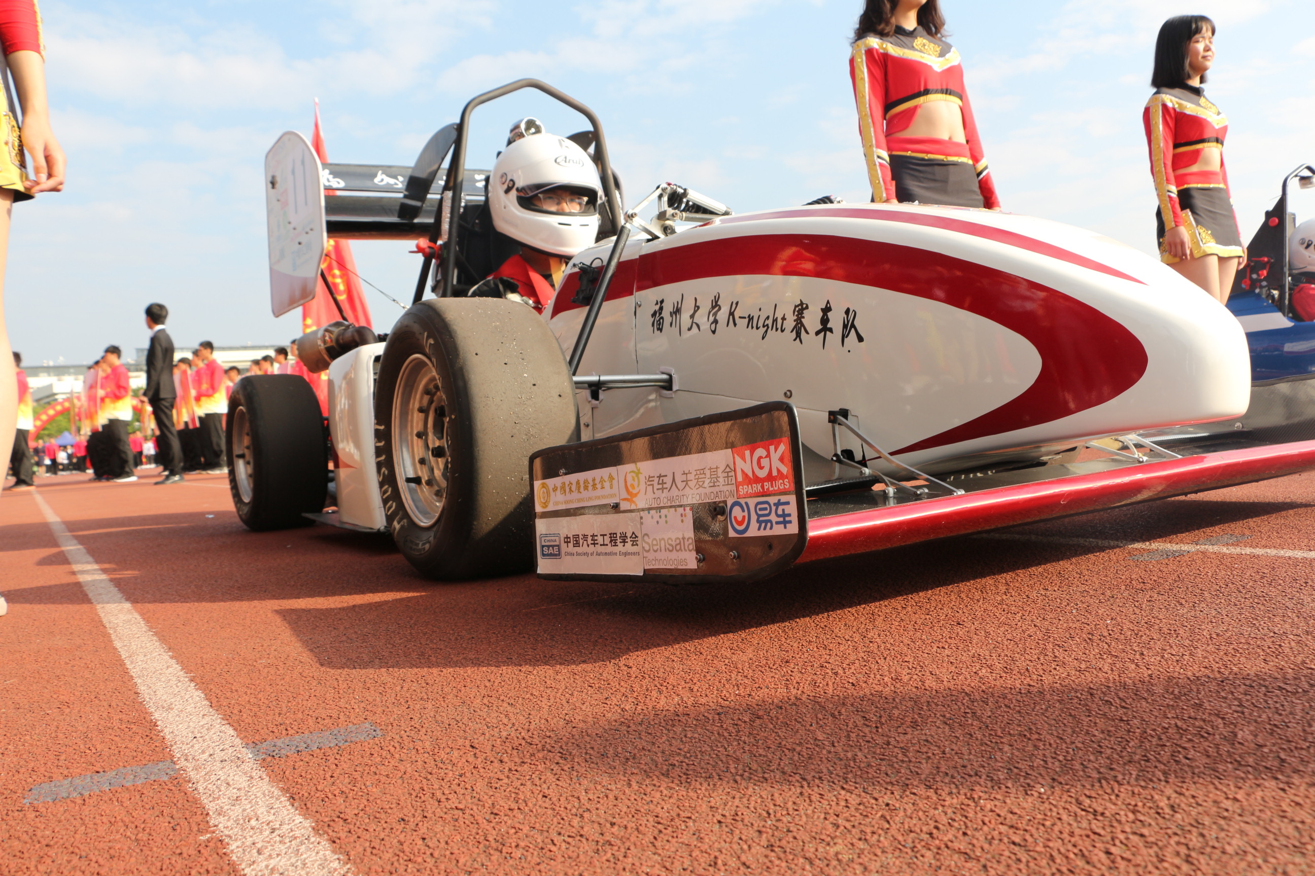 机械学院 入场方阵2 侯晓东