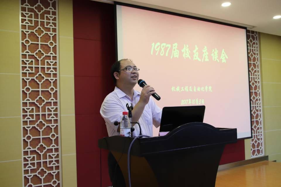 17.10.02 海角视频
成功举办1987届校友30周年毕业聚会-3a8b7106508098d8